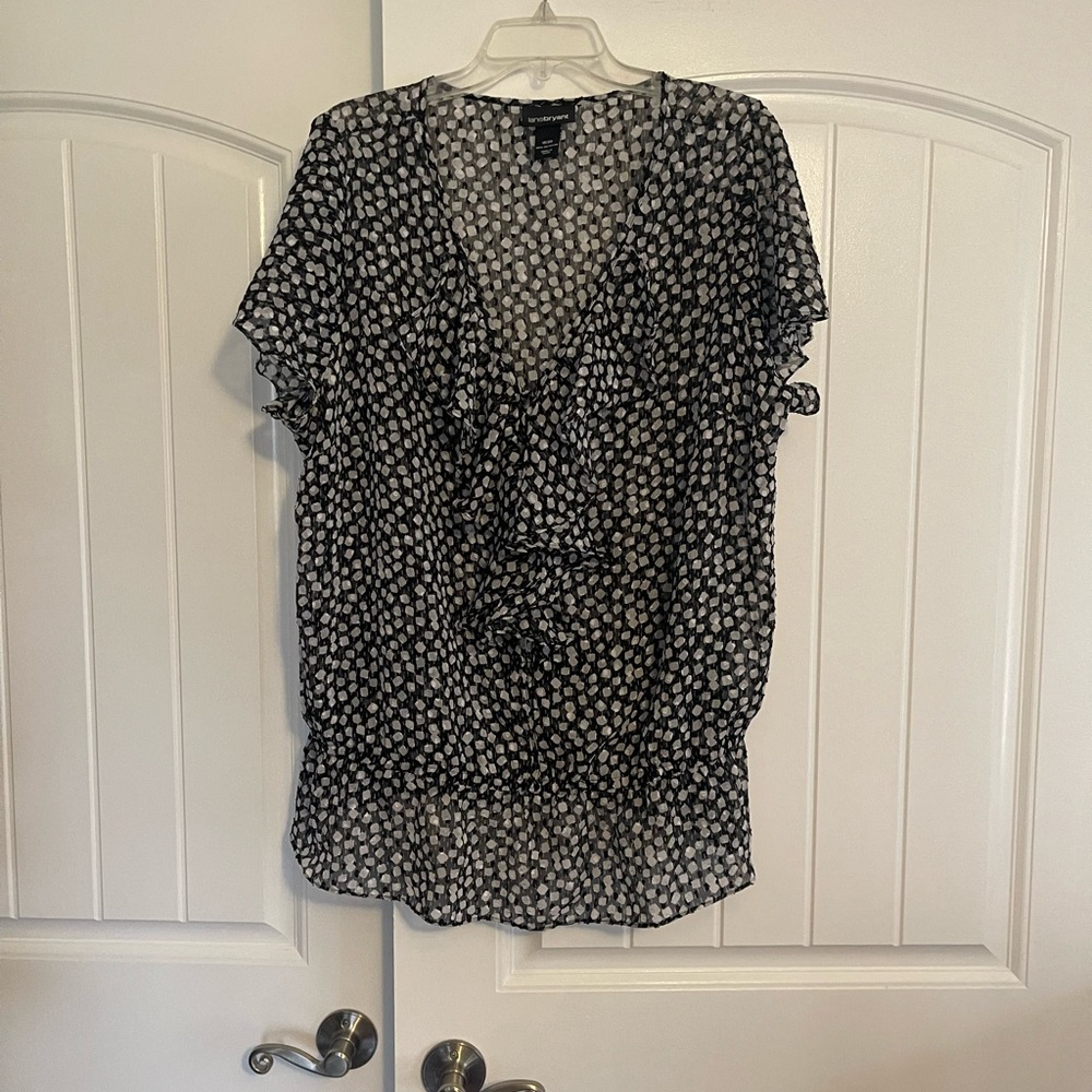 Lane Bryant Black and White Flutter Sleeve Blouse